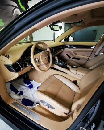 Porsche Panamera cena 169740 przebieg: 55000, rok produkcji 2010 z Piaseczno małe 154
